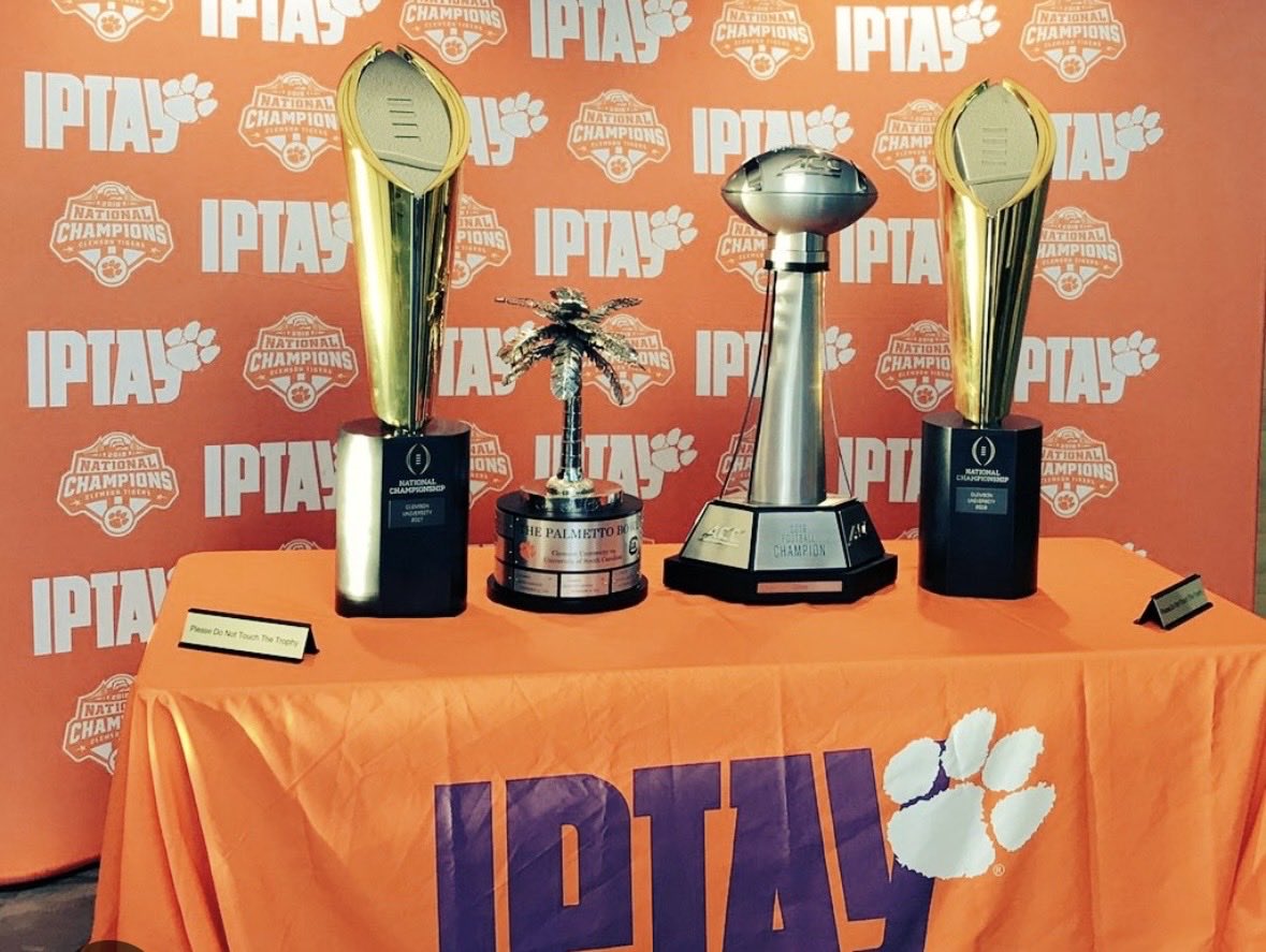 AnthonyMcLain's tweet photo. @SaturdayInSC__ Hahahahahaha SC you still don’t have one of these nattys! Get lost. https://t.co/wX5REOVAkX