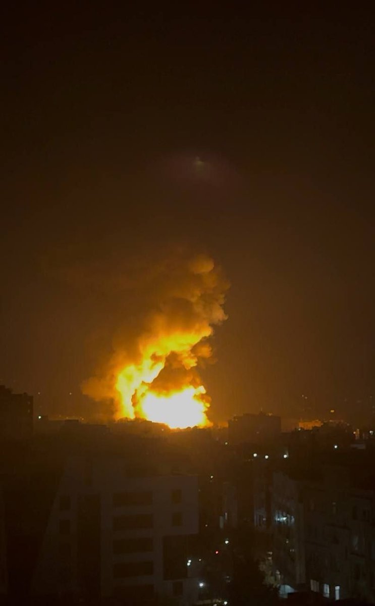 MOSSADil's tweet photo. The Israeli Air Force has launched a new wave of airstrikes against Iranian regime targets in Tehran, the IDF announces. https://t.co/u9ZLVE22YW