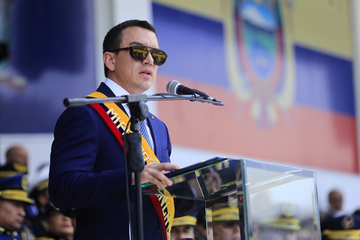 88 años de historia y de trabajo de la Policía Nacional del Ecuador con ...