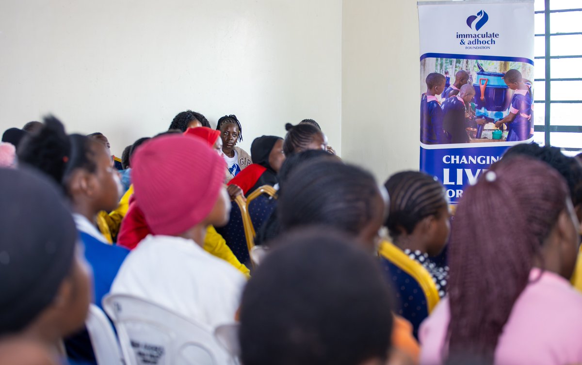 IandAFoundation's tweet photo. In partnership with Nawiri Ladies CBO and @ZanaAfrica, we hosted a periods and rights dialogue at Mukuru Kwa Njega last week on Saturday 21st February.

#PadsOfLove #MenstrualHealth #EndPeriodPoverty #RestoreDignity
#ChangingLivesForBetter https://t.co/rIzEA202kK
