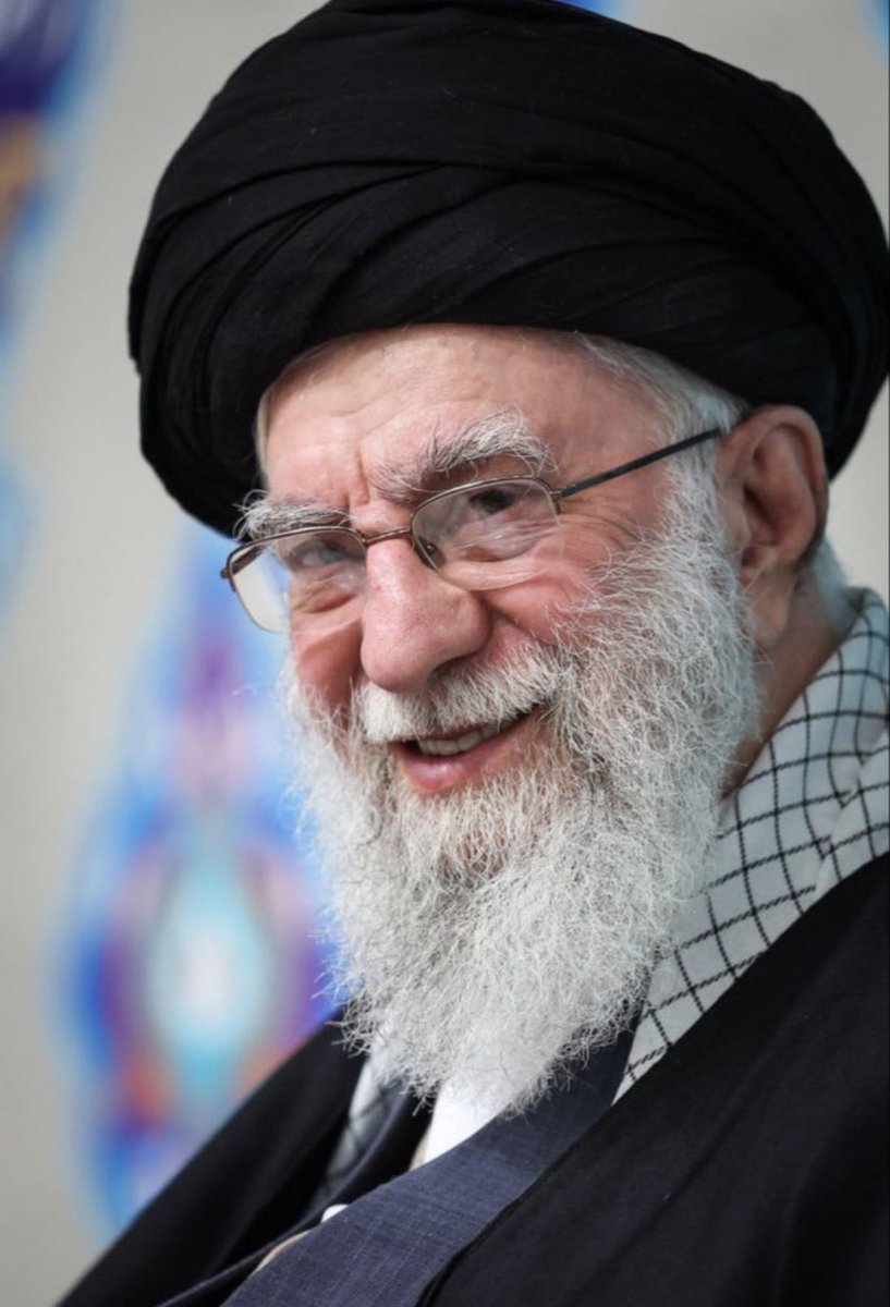 ewmear's tweet photo. خیالتان راحت 
تا وقتی سایه آقا بالا سر این کشوره، هیچ خطری جمهوری اسلامی را تهدید نخواهد کرد https://t.co/phMIsMYu5m