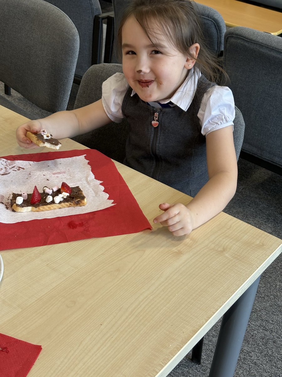 Miss Sinclair P1a tweet media