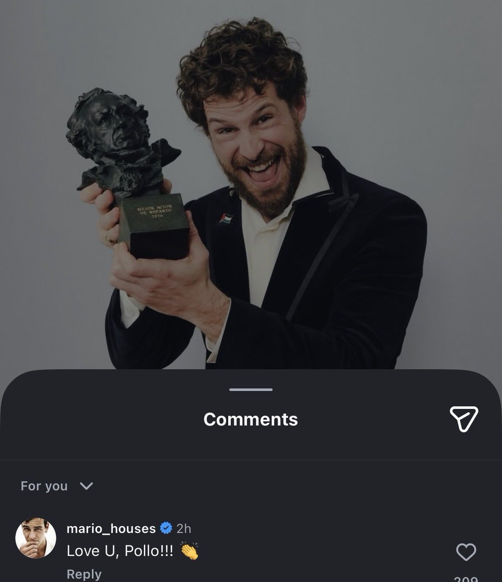 Chica          ✨ tweet media