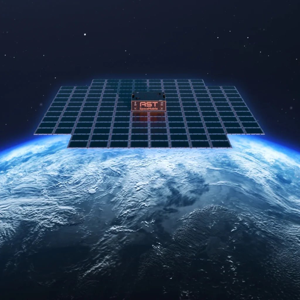 ASTS_SpaceMob's tweet photo. 🚨 $ASTS: AST SPACEMOBILE RELEASES Q4 BUSINESS UPDATES: 
￼​​​​​​​​​​​​​​​​
• First year as a revenue-generating company: $70.9M FY2025, $54.3M in Q4 alone
• Q4 came in at the high end of guidance, beating Wall Street expectations
• $1.2B+ in contracted revenue commitments locked in
• $175M prepayment from stc Group as part of a 10-year regional deal
• Partners include Orange, Vodafone, Telefonica, CK Hutchison, Taiwan Mobile, Sunrise
• $3.9B pro forma liquidity including cash, equivalents, and restricted cash
• $30M prime contract from the Space Development Agency for the HALO Europa Track 2 program
• BlueBird 6 fully deployed, now the largest commercial communications array ever in LEO, with peak speeds expected to exceed 120 Mbps
• BlueBird 7 encapsulated at Cape Canaveral in February, March launch on deck
• Launches planned every 1 to 2 months after that, targeting 45 to 60 satellites in orbit by end of 2026
• CEO Abel Avellan says 2026 is the year they scale from initial activation toward broader commercial service