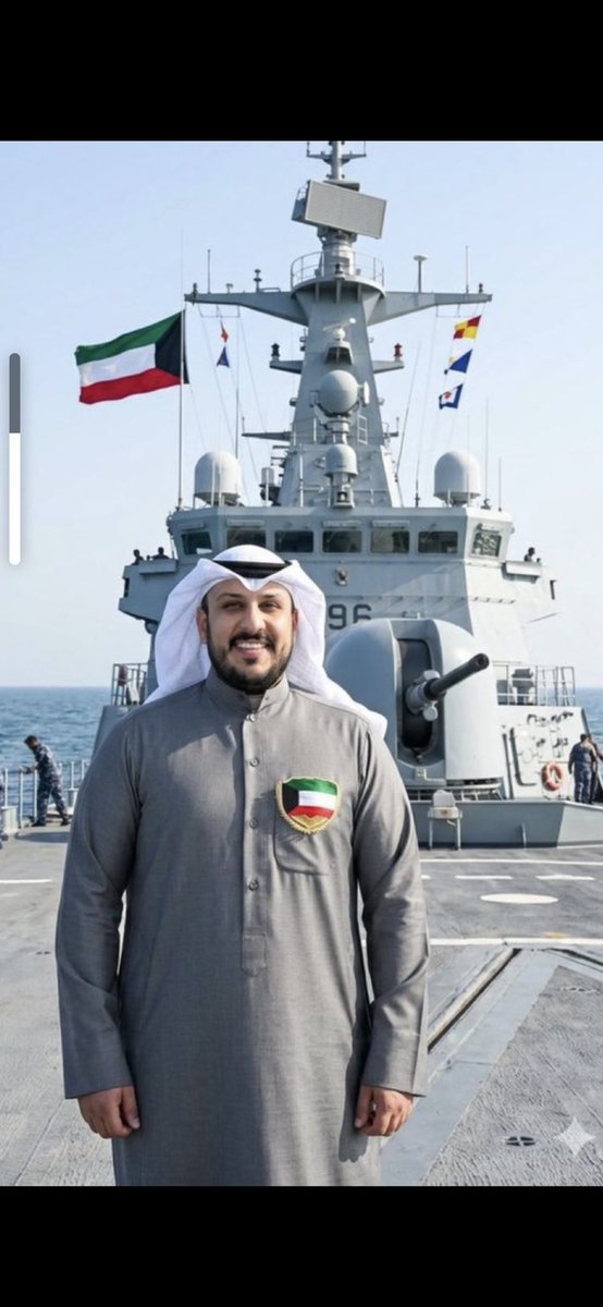 Alajmienv's tweet photo. السيف أصدق أنباء من الكتب

في وقت الرخاء قال حثالة اليشر و صوتهم الأعلى يخدمون الجيش بفلوس 

و في وقت الشدّة قال الشهداء باذن الله بدماءهم كلمة فداء البلد 

و هل يستوي الخبيث و الطيّب https://t.co/ijc1JkVWcN