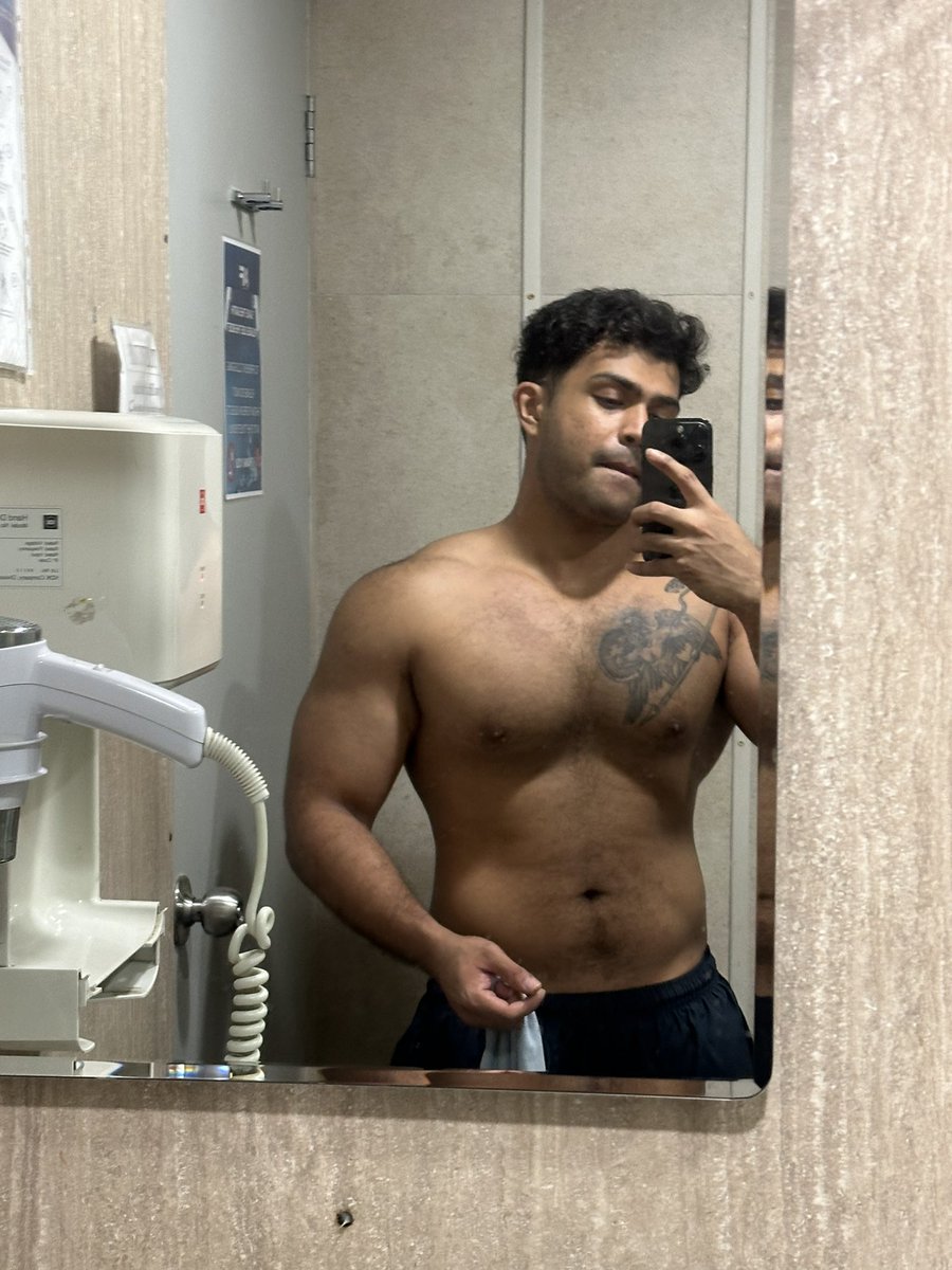 🇸🇬 tweet media