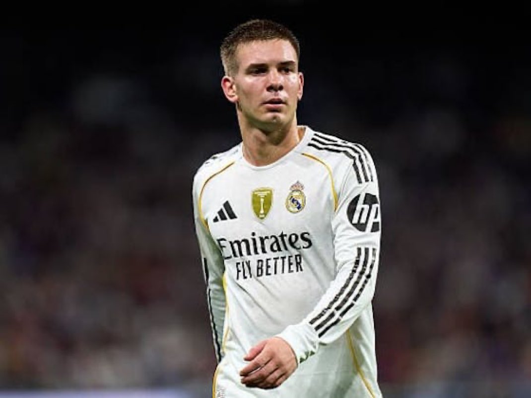 (fan) Trunks tweet media