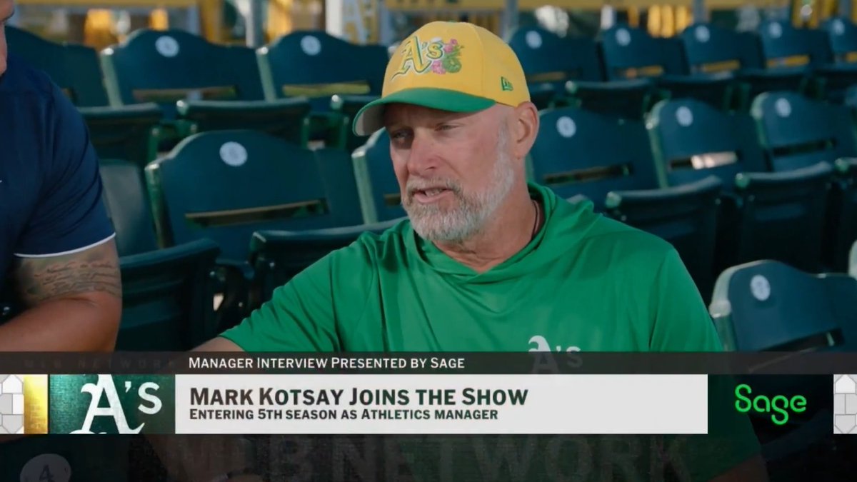 Is there a chance that MLB's No. 4 overall prospect Leo De Vries could see the Big Leagues in 2026?
@Athletics manager Mark Kotsay: "I'm not going to say no, for sure."
MLB Network + @SageUSAmerica