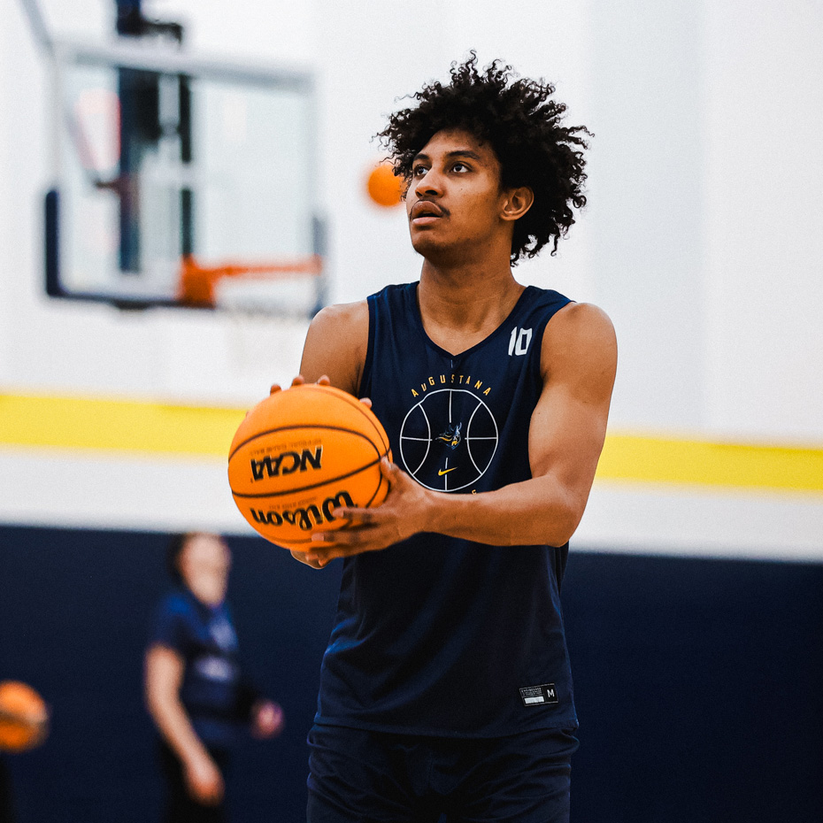 Augustana University Men's Basketball tweet media