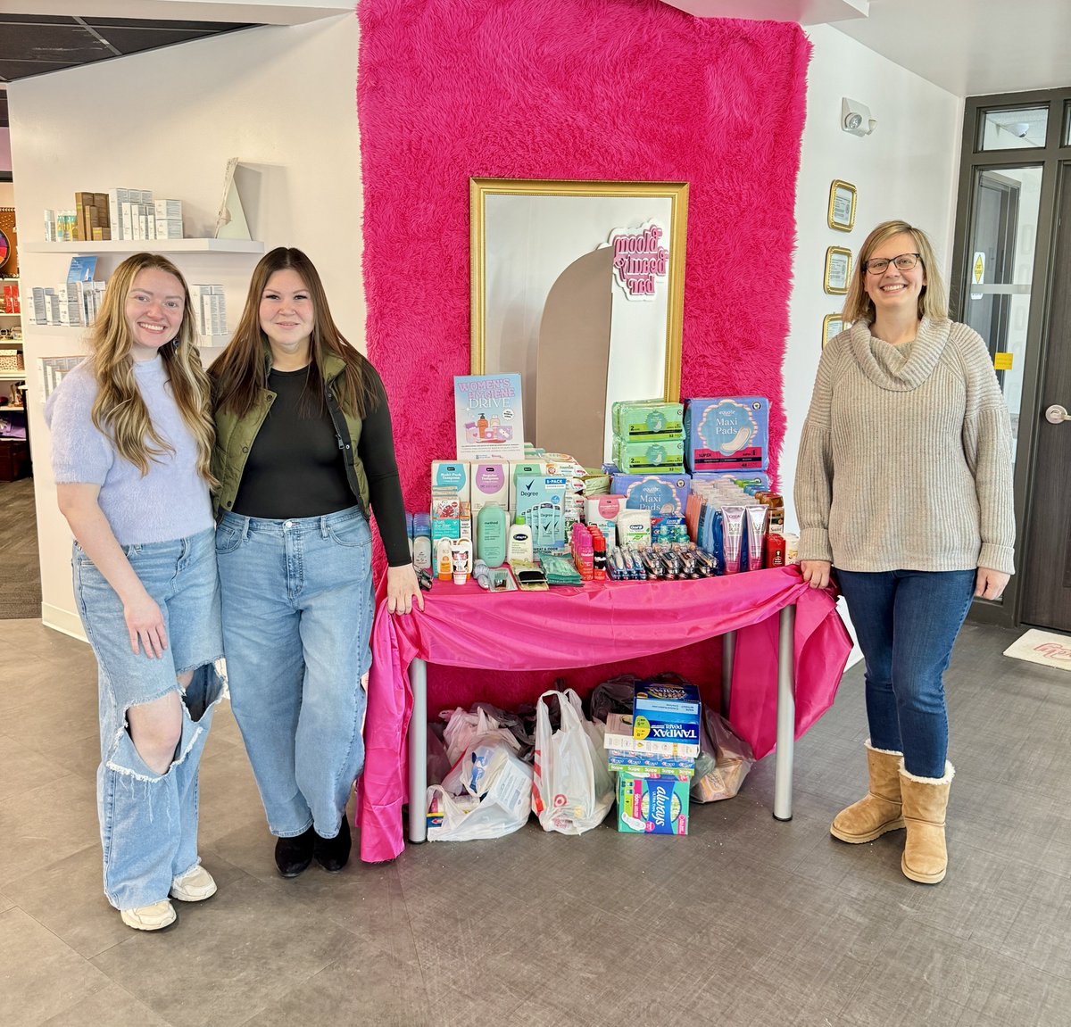 Northlands Rescue Mission tweet media