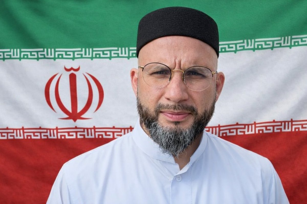 🇮🇷 | ÚLTIMA HORA: El Ayatolá Artuli Magallaliz ha sido nombrado Líder Supremo interino de Irán.