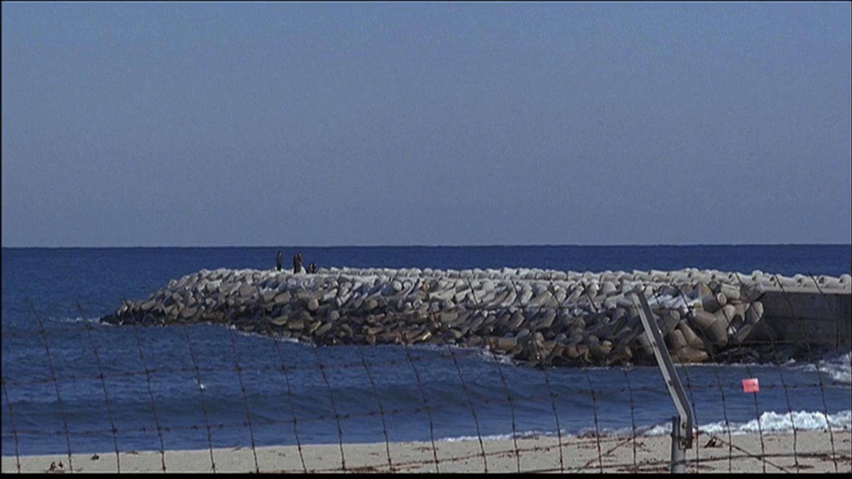 SoesUusu's tweet photo. Time Between Dog and Wolf (2005)
dir. Jeon Soo-il
subs: eng 
1080p WEB-DL (3.90 GB)
https://t.co/HkGZwF8BKs https://t.co/I7okDSOnYH