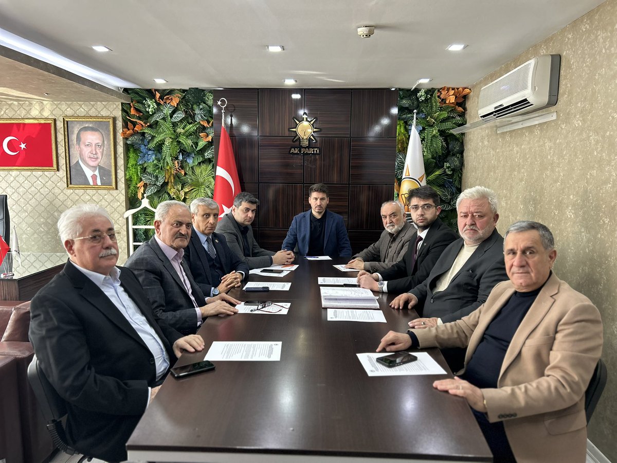 Odunpazarı Belediyesi Mart Ayı Meclis Grup Toplantımızı, Belediye Meclis Üyelerimizin katılımlarıyla gerçekleştirdik.