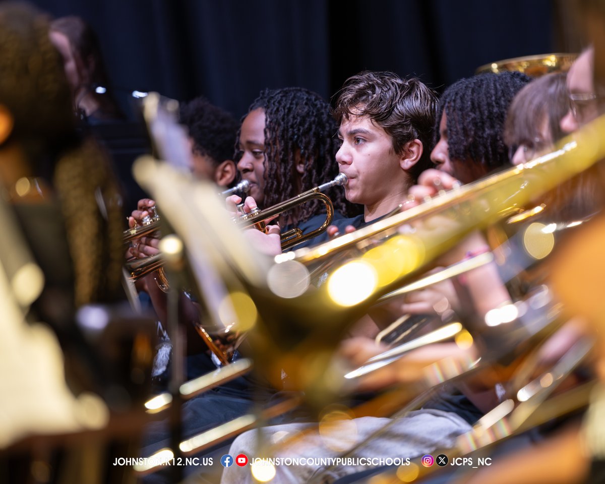 JCPS_NC's tweet photo. The JCPS Middle School All-County Honor Band Performance was music to our ears! 🎶

These students earned their place in the ensemble through dedication and outstanding auditions, representing their schools as some of the top young musicians across JCPS! 👏

@JCPSFineArts https://t.co/5uuwBVHzBN