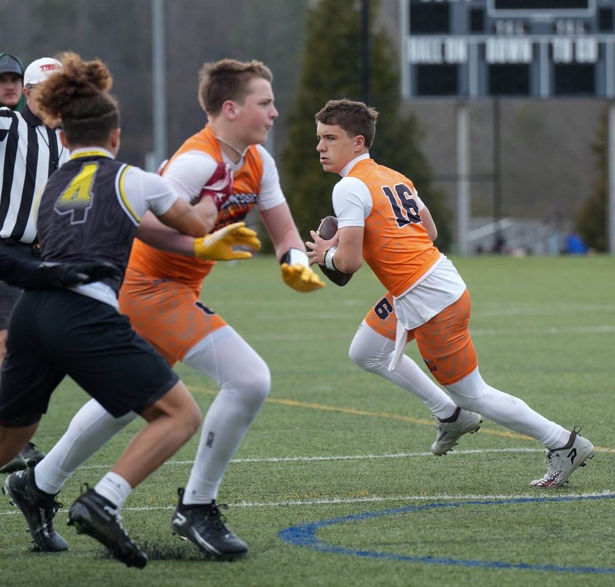 Coach Thompson tweet media