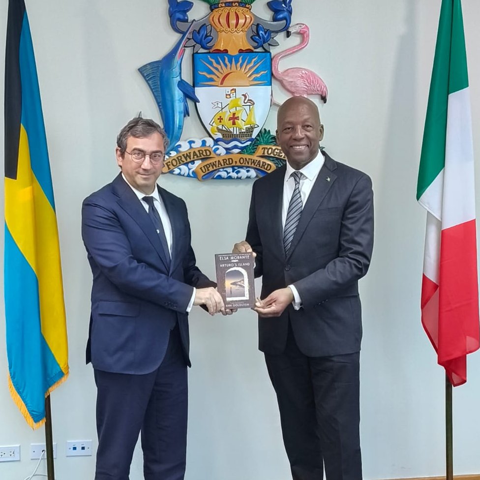 MPeronaci's tweet photo. Proud to present a copy of my letters of credentials as the new Ambassador of Italy to the Commonwealth of The Bahamas to Minister Alfred Sears.
Together to strengthen Italy-Bahamas cooperation! https://t.co/sj0Nq3M0Nk