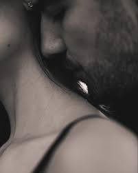 <a href="/ivalkirukki/">kirukki</a> <a href="/kavyasweety_/">காவியா</a> <a href="/Anbu__Ak26/">❈ அன்பு_𝔸𝕜 ❈</a> <a href="/cuckhornyxxx/">Kamandhakaran</a> <a href="/Desire_1990/">Boye_ Geche</a> <a href="/Devil_cock9/">🦋𝚁𝚘𝚖𝚊𝚗𝚝𝚒𝚌 𝚁𝚘𝚠𝚍𝚢🦁</a> <a href="/eroticmaann3/">sensuaal</a> <a href="/gvasu2788/">@vasu</a> <a href="/mari15249032621/">மாரி ( ஆண்) MALE</a> <a href="/pathuthala89534/">தனிமைகவிஞனான்</a> <a href="/pottakozhi99/">𝑷𝒐𝒕𝒕𝒂𝒌𝒐𝒛𝒉𝒊 👠</a> "நீ அங்கே நான் இங்கே
இருவருக்கும் இடையில் இந்த நீல நிறக் கடல்!
உன் உடல் தவிப்பை விட,
உன்னைச் சேரத் துடிக்கும் என் இதயம் வலிமையானது.
இந்த இரவு நமக்கான இடைவெளி அல்ல,
மீண்டும் நாம் இணையப் போகும் நேரத்தின் தொடக்கம்!
காத்திரு என் ஸ்பரிசத்தின் உஷ்ணம்
உன் அத்தனை பசியையும் தீர்க்கும் வரை