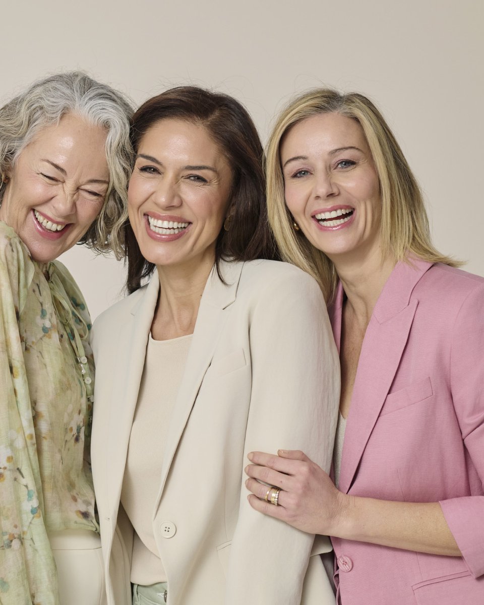 Diseñar y confeccionar moda para mujeres reales está en nuestro ADN.

En Punt Roma creemos en la moda que nos quiere sin filtros. Honesta, real y cercana.

En el Día Internacional de la Mujer, y cada día, defendemos LA MODA QUE NOS QUIERE.