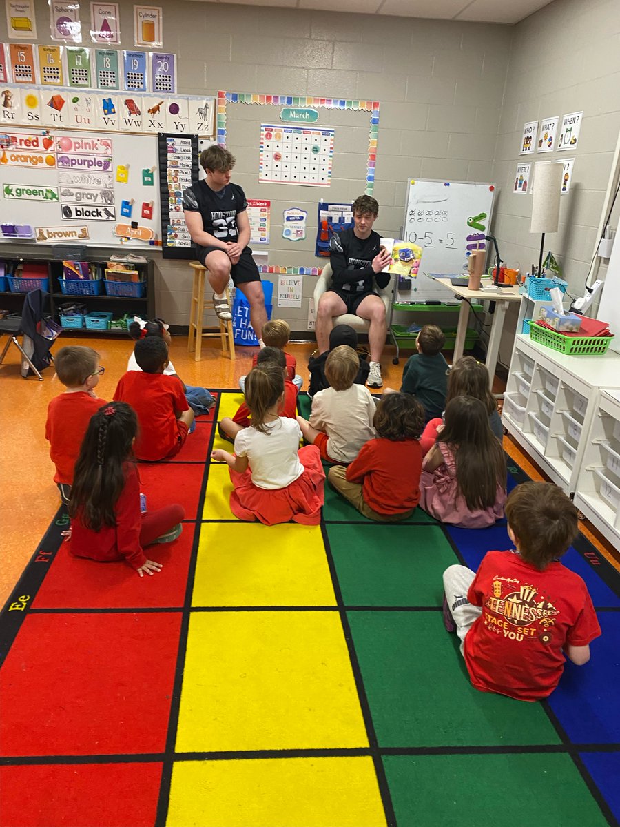 HHS Mustang Football tweet media