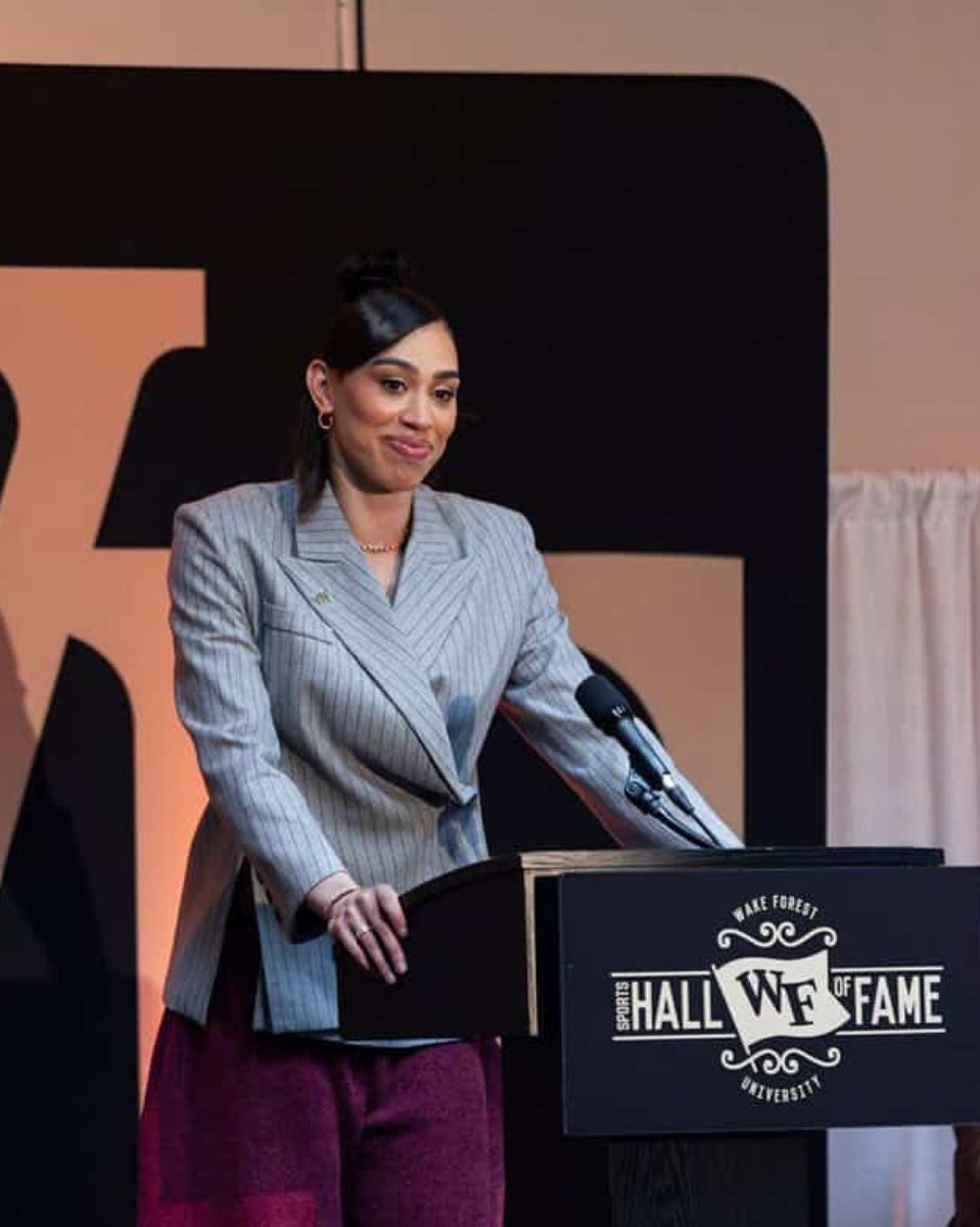 Los Angeles Sparks tweet media