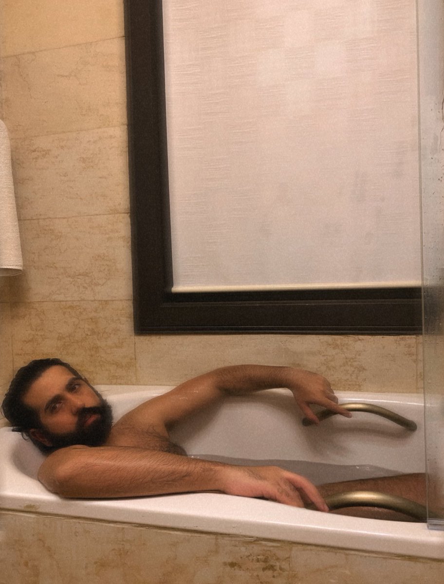 ąłį🪽10 K 🔥 tweet media