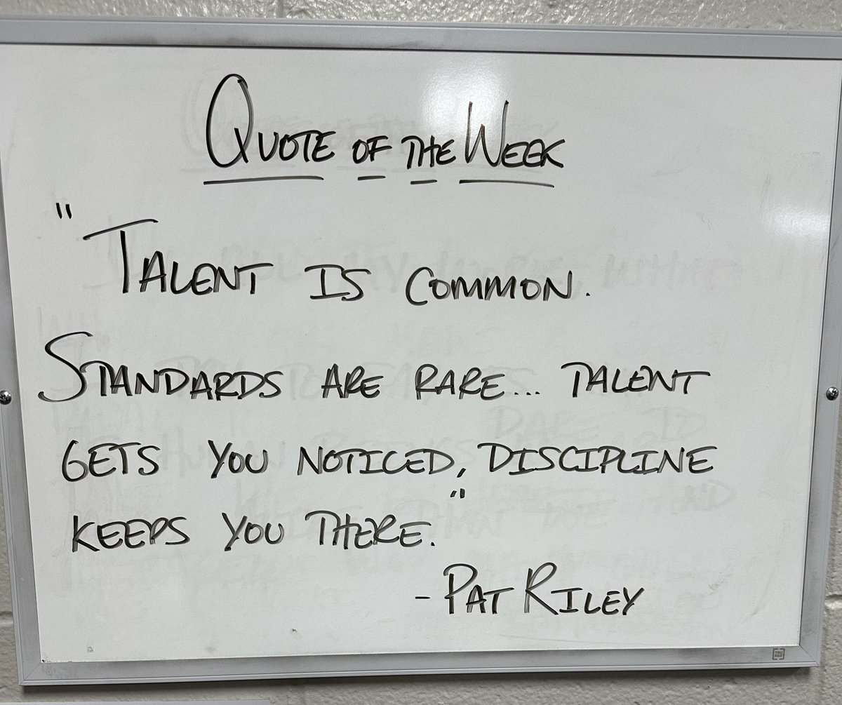 Mr. Pina tweet media