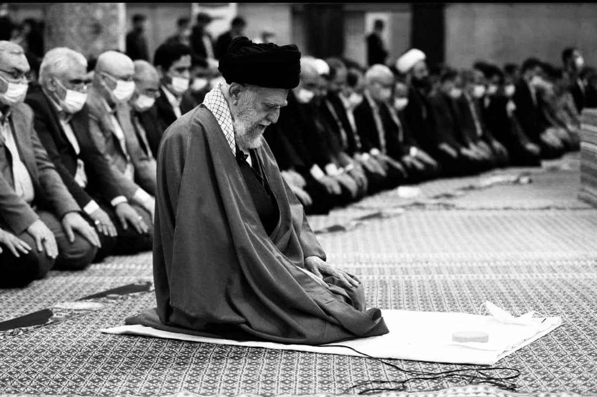 the_xsv9's tweet photo. "وَإِنَّا عَلَى فِرَاقِكَ لَمَحْزُونُونَ" https://t.co/9FS7Yvhplg