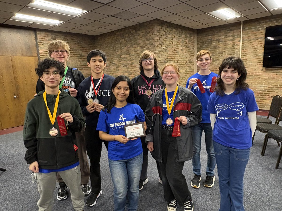 Riverside Brookfield High School tweet media