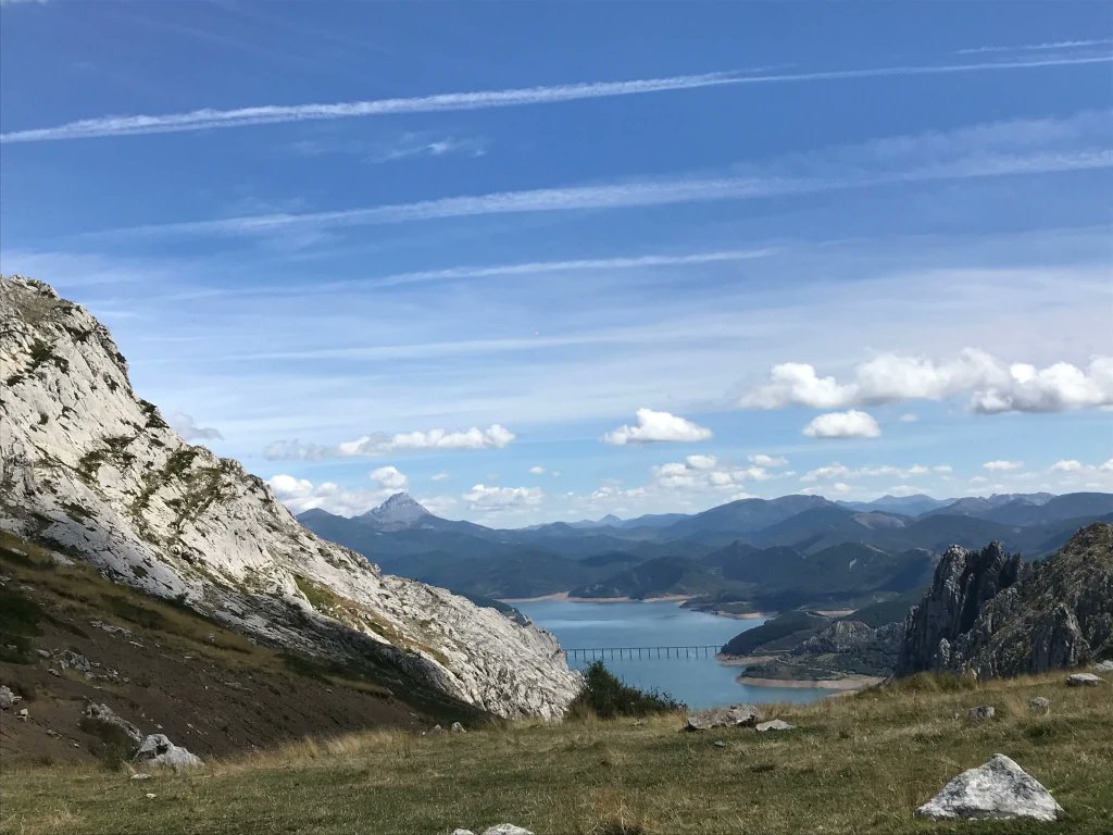 BerrezuetaEdgar's tweet photo. 🔵 ACCION CONCEDIDA | i-COOP 
✅ DIA-GEO: Digital Image Analysis: Geological Applications from Microscale to Macro-scale Rock Experimentation and Modelling. 2026-2027
📍 Coordinación: @IGME1849 | @CSIC
🌎 España 🇪🇸  Ecuador 🇪🇨
🎯 @espol  @CipatEspol @FictESPOL @CSICasturias https://t.co/O8fKWYo4vh