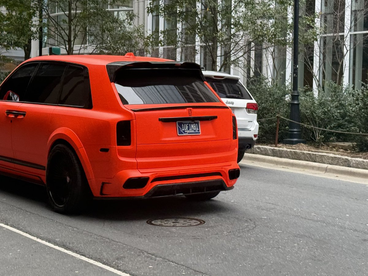 Charlotte Paparazzi tweet media