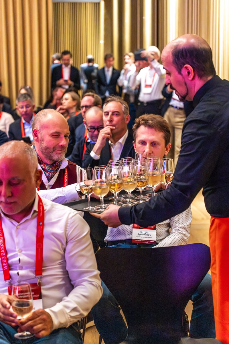 Crypto Valley tweet media