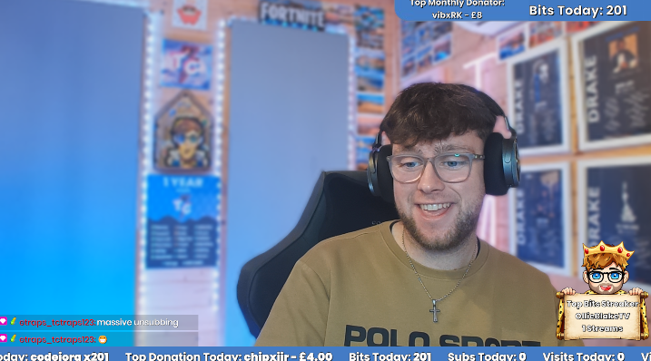 tomcornishh's tweet photo. HAPPY MONDAY🔴WE LIVE!

Fortnite, Fall Guys, Chat Games &amp; MORE!🔥

https://t.co/9jmCbD7GYy https://t.co/5zfHdy3w8o