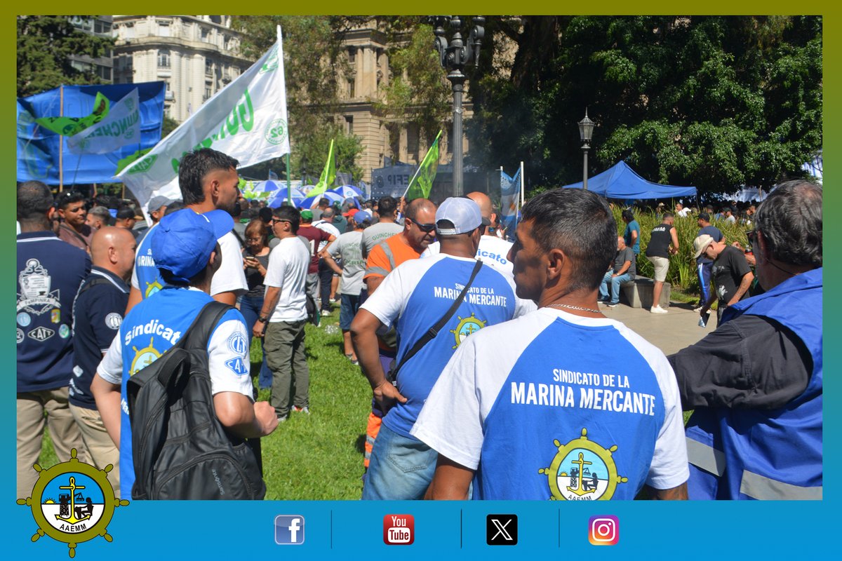 Aaemmercante's tweet photo. #AAEMM acompañamos la convocatoria de la Confederación General del Trabajo frente al Palacio de Tribunales, en el marco de la presentación judicial para que se declare la inconstitucionalidad de la denominada Reforma Laboral.
Entendemos que esta normativa implica un retroceso https://t.co/f6ErK26qEf