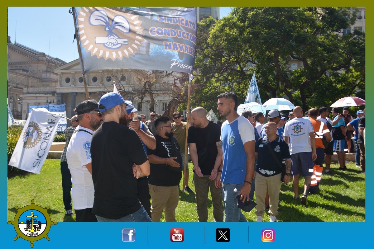 Aaemmercante's tweet photo. #AAEMM acompañamos la convocatoria de la Confederación General del Trabajo frente al Palacio de Tribunales, en el marco de la presentación judicial para que se declare la inconstitucionalidad de la denominada Reforma Laboral.
Entendemos que esta normativa implica un retroceso https://t.co/f6ErK26qEf