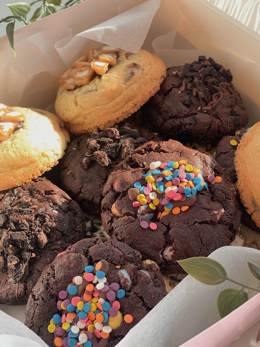 🍪 на найближчу відправку 3-го та 4-го березня можна замовити наші печивка з начинками

в наявності:
три коробки з асорті по 10 штучок — коштують 850 грн
збірні коробочки на ваш смак по 4 штучки — 430 грн

зі смаками можна ознайомитися нижче, раптом забулось за зиму 🤭