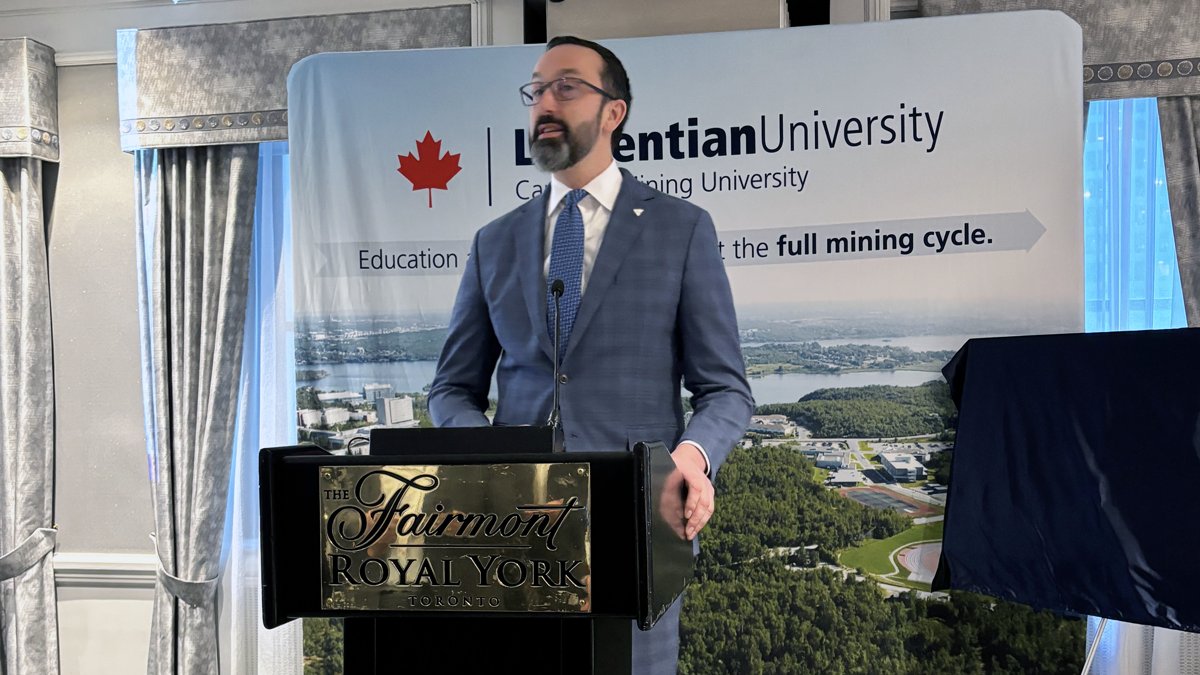 Laurentian University - Université Laurentienne tweet media