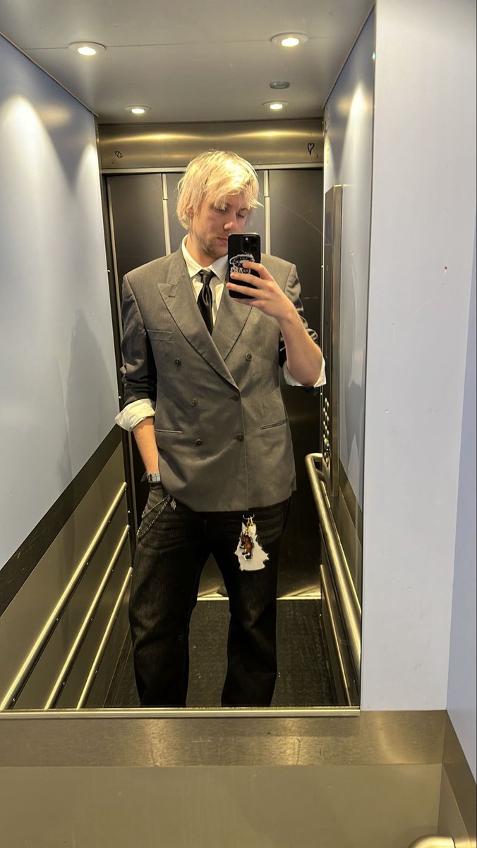 BIG ASS MUTT 🦴🥩 tweet media