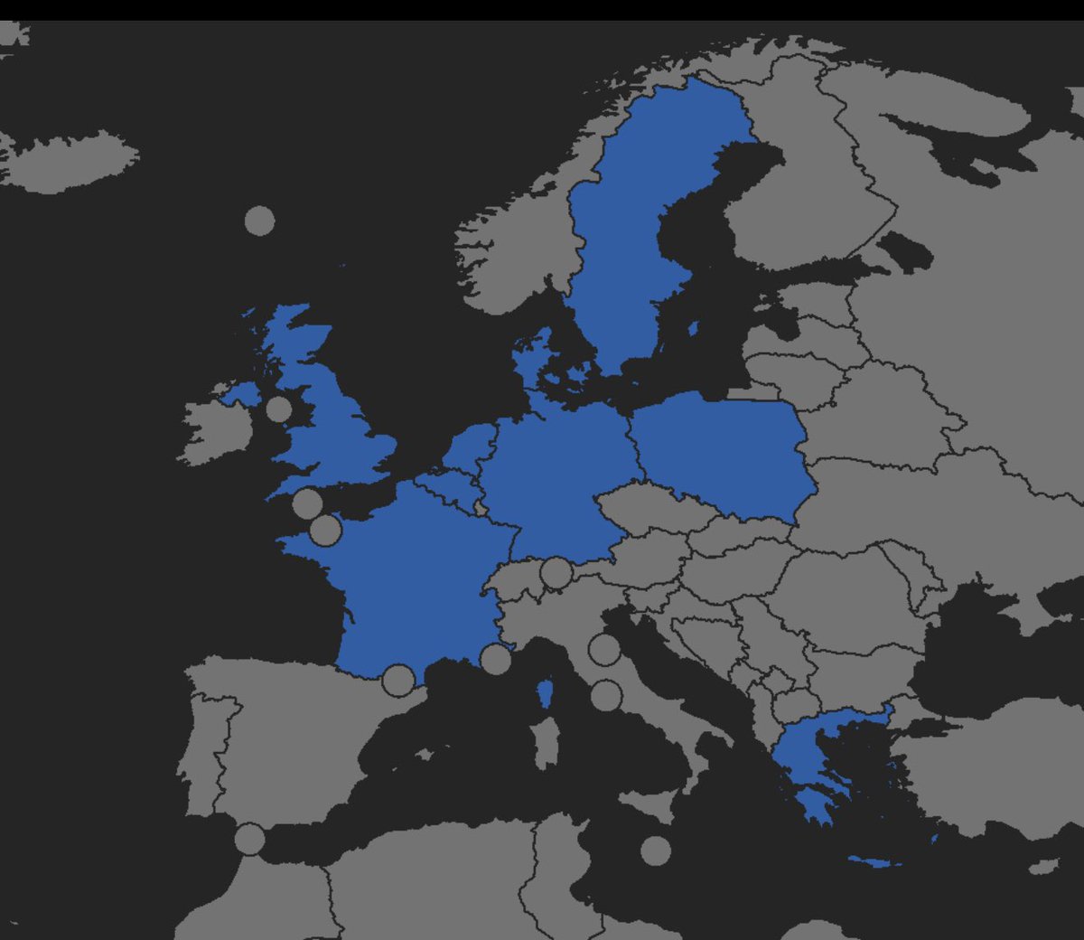 GiertychRoman's tweet photo. Kraje objęte francuskim parasolem atomowym. Tymczasem PiS nie chce abyśmy kupowali broń w Europie, tylko wykorzystywali pieniądze wyłącznie na zakup broni od Trumpa. https://t.co/CSpiLqf2AX
