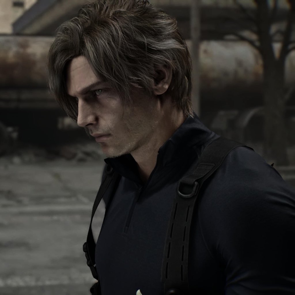 The literal most beautiful man to ever exist are you kidding