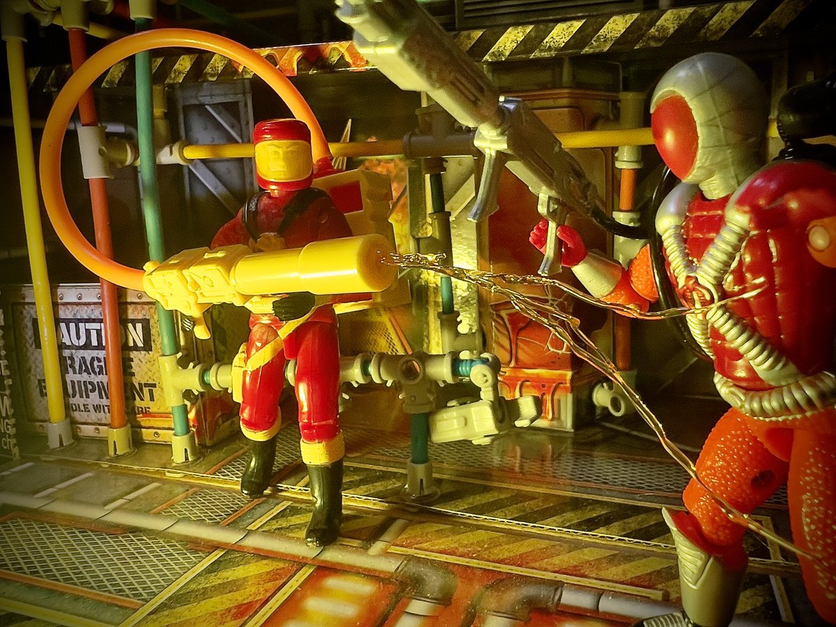 day 425 #joeaday Barbecue v3 1992

I don’t like Barbecue. He knows what he did. BUT the Eco-Force version at least shoots water and you can see his stupid ugly face, so it’s marginally better than other versions. 4/10