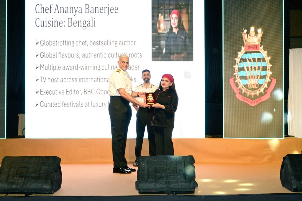 IN_Hamla's tweet photo. @IN_Hamla hosted “Food Festival 2026 – #IndiaReinvented” on #01Mar 26, uniting Trainees from Chef courses & renowned #Hospitality #professionals in a celebration of #Culinary excellence, innovation & teamwork. 

“Millet Book – 101 Shree Anna Recipes” was also unveiled, honouring India’s nutritious #Millet #Legacy.

The event showcased remarkable talent, creativity and collaboration. 🇮🇳⚓️

#FoodFestival2026 #Millets #CulinaryExcellence #Hospitality #AtmanirbharBharat