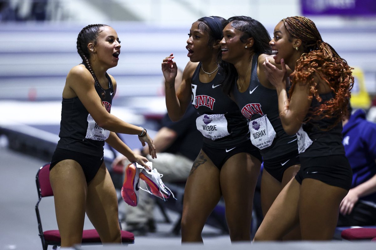 unlvtfxc's tweet photo. What a day it was for our 4x400m Relay team at the CU1 MW Indoor Track & Field Championships ๐คฉ
#MWITF https://t.co/XcmUzYvx7M