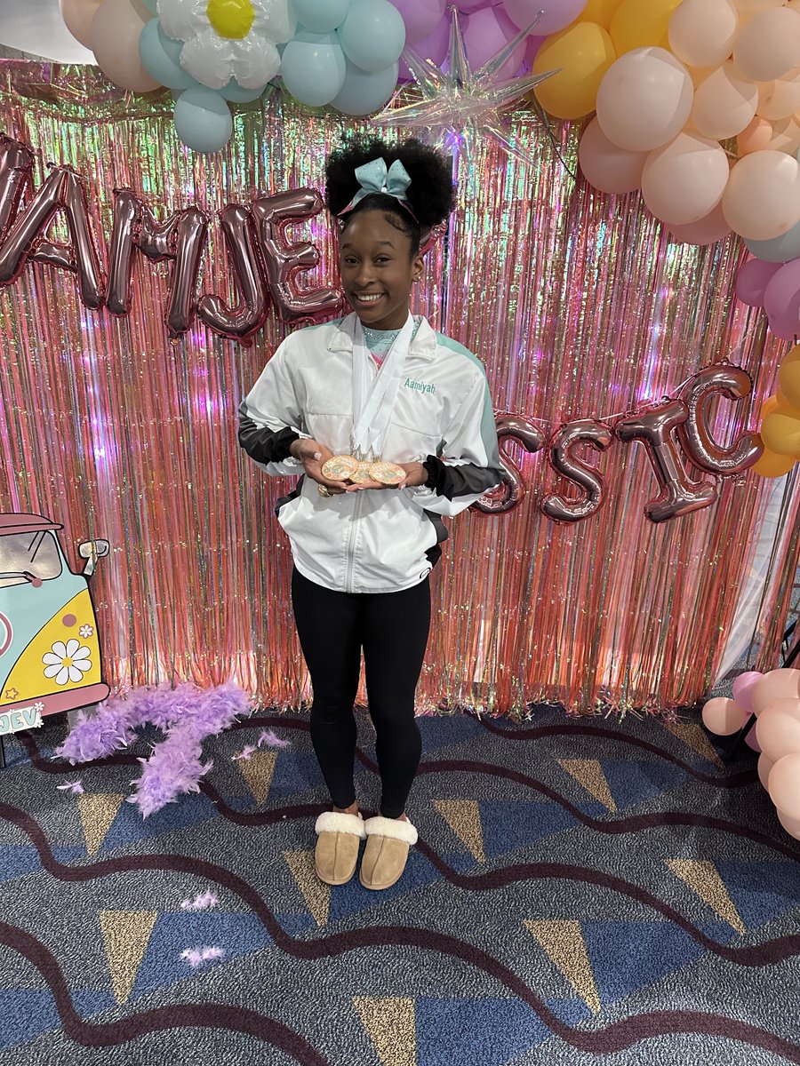 Aamiyah Davis tweet media