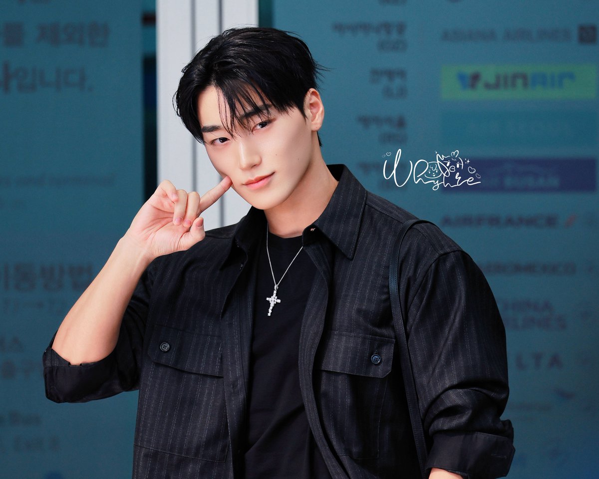 𝕎𝕙𝕪 𝕐𝕦 ℍ𝕖𝕣𝕖 𝕦._.𝕦🐶 tweet media