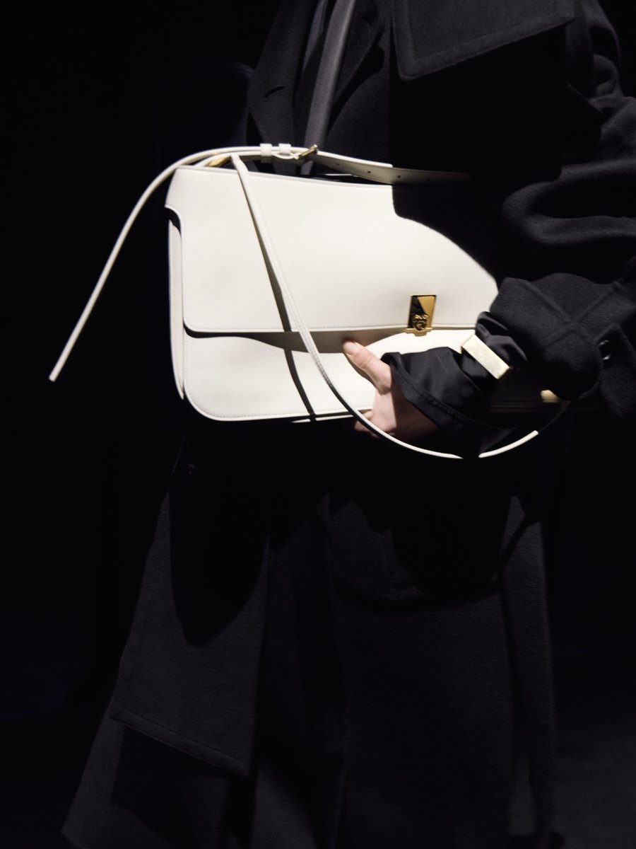 FERRAGAMO tweet media