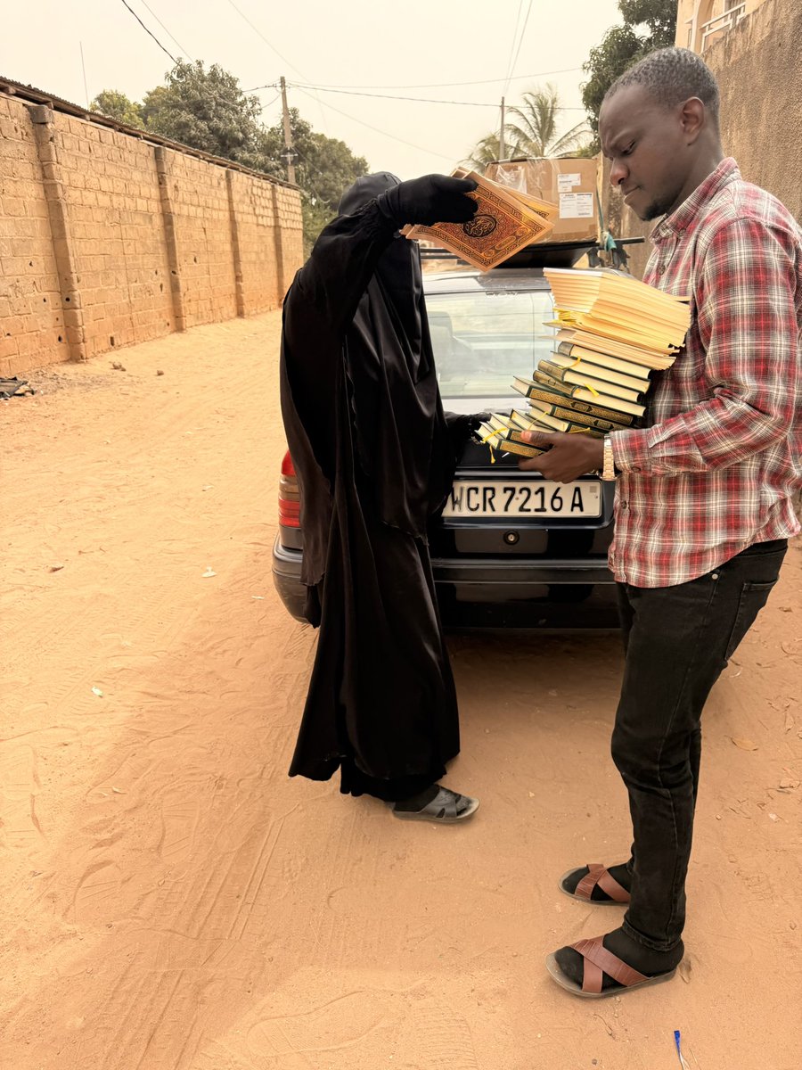 Sumaila_Fadera's tweet photo. If someday I am gone, I pray to be remembered through acts of kindness, service, and the little good we shared with others. 

May our deeds continue to speak for us long after we leave this world. 🤍 https://t.co/ubfi0lVGCF