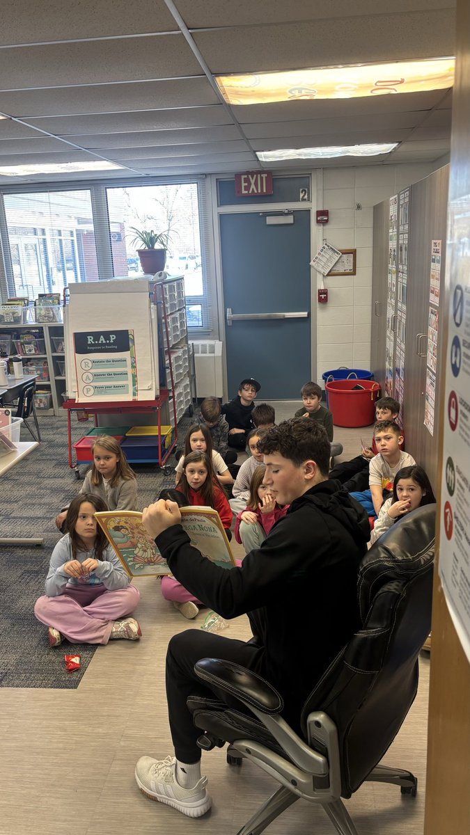 McHenry Athletics tweet media