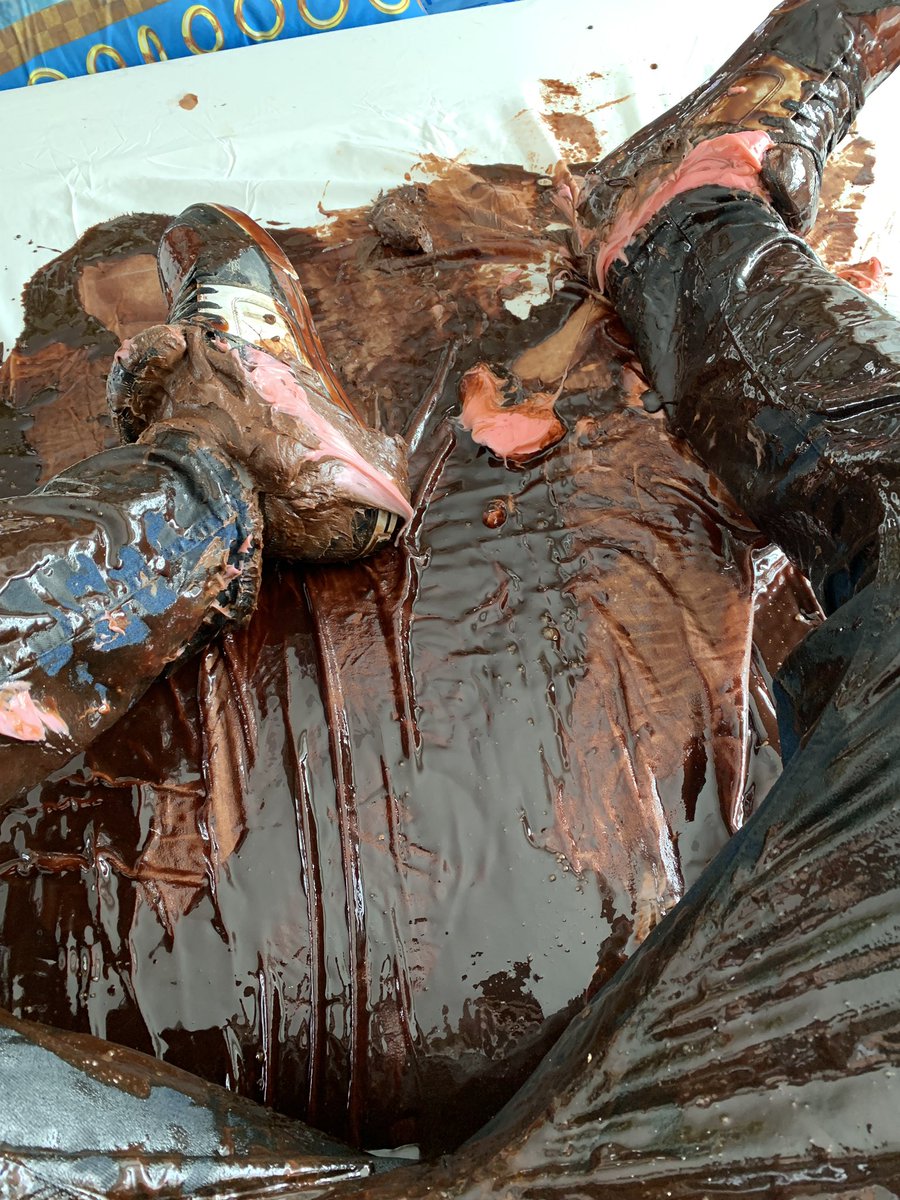 MessyDC’s tweet media