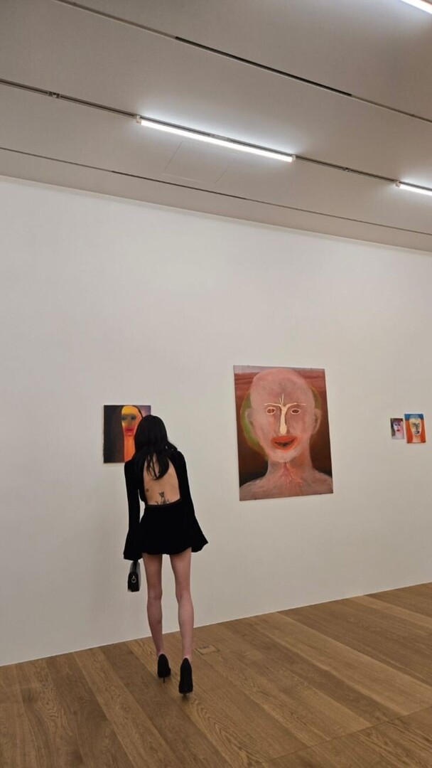 selfolssi ♤ tweet media