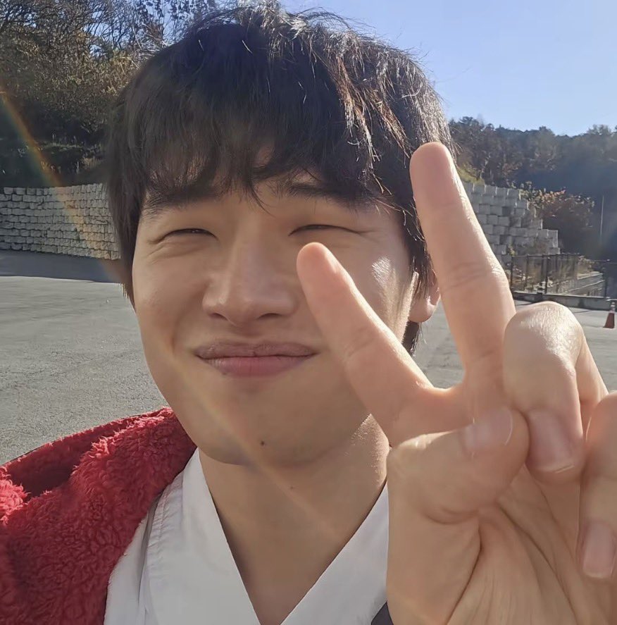 da_wish394's tweet photo. 생일축하해 나의 배우 🥳
항상 행복만 가득하길 빌게요
 #배우 #생일축하해 #0303이다윗 https://t.co/4ckgqCqtNG